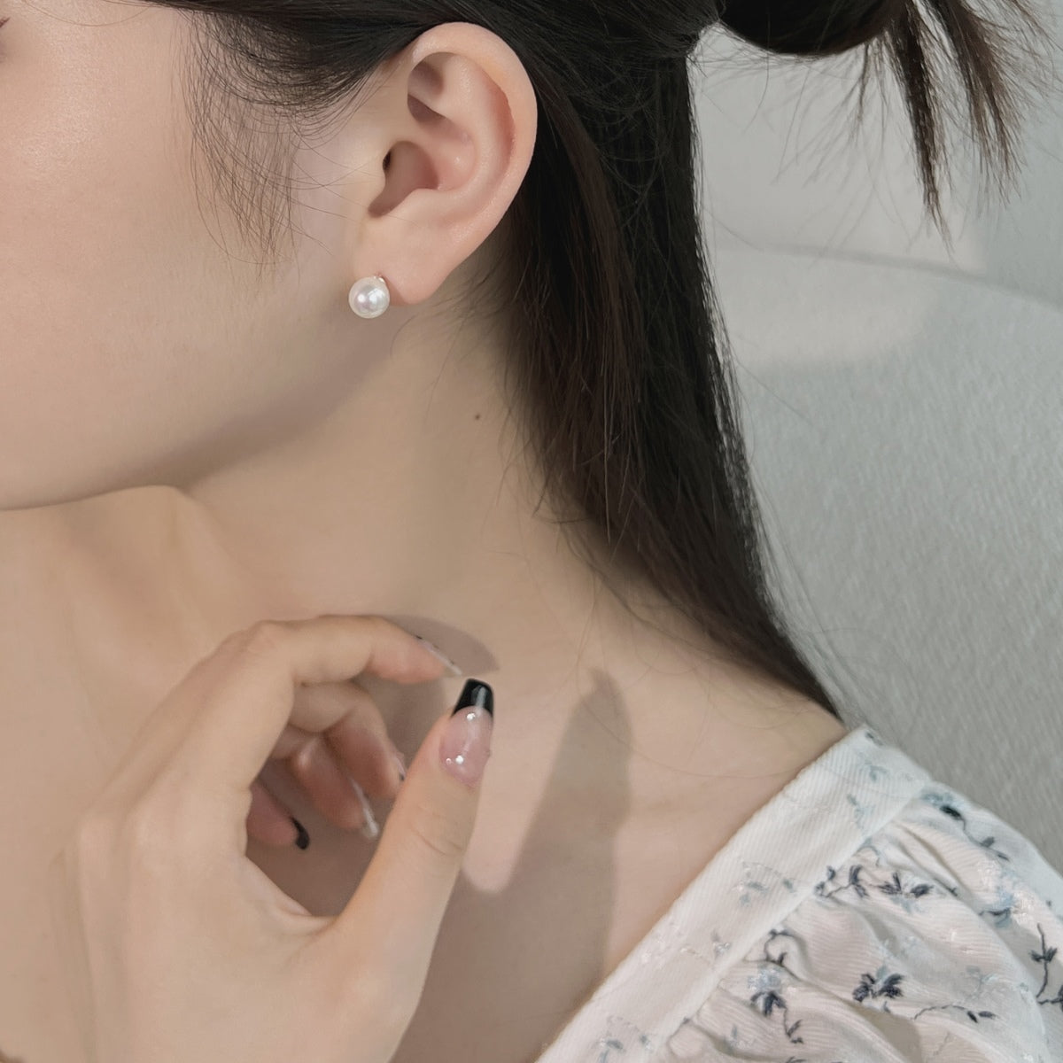 [GALE]Delicate Pearl Earrings