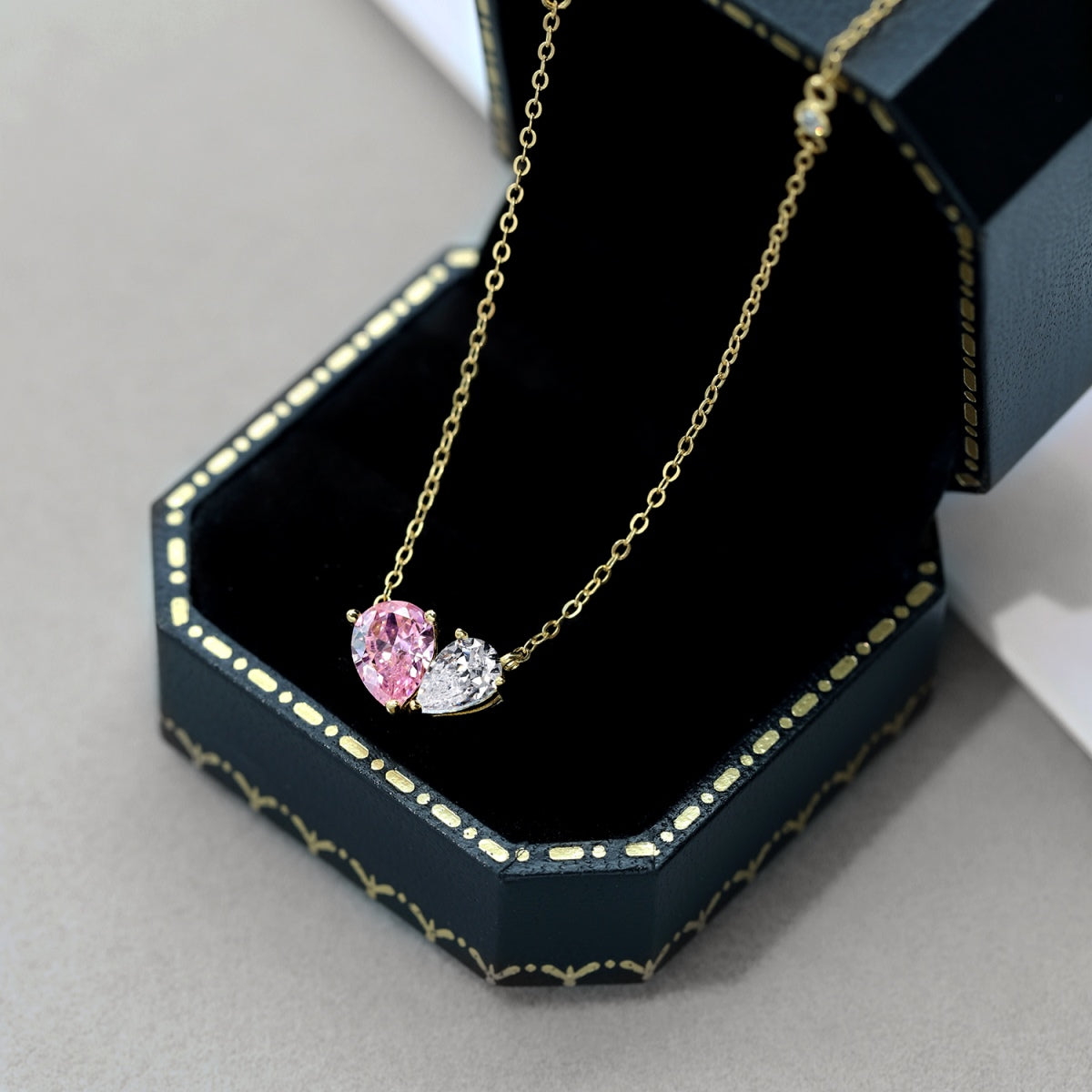 [GALE]Unique Heart Shape Necklace