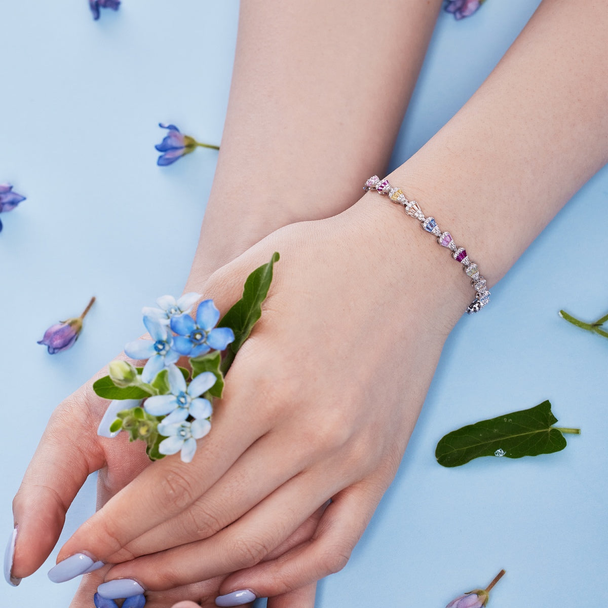 [GALE]Radiant Water Drop Shape Daily Bracelet