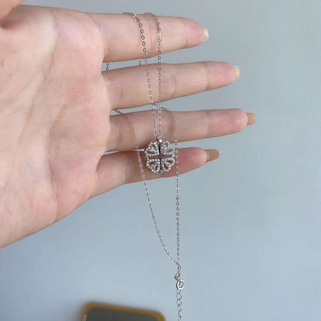 [GALE]Ornate Heart Cut Flower Shape Necklace