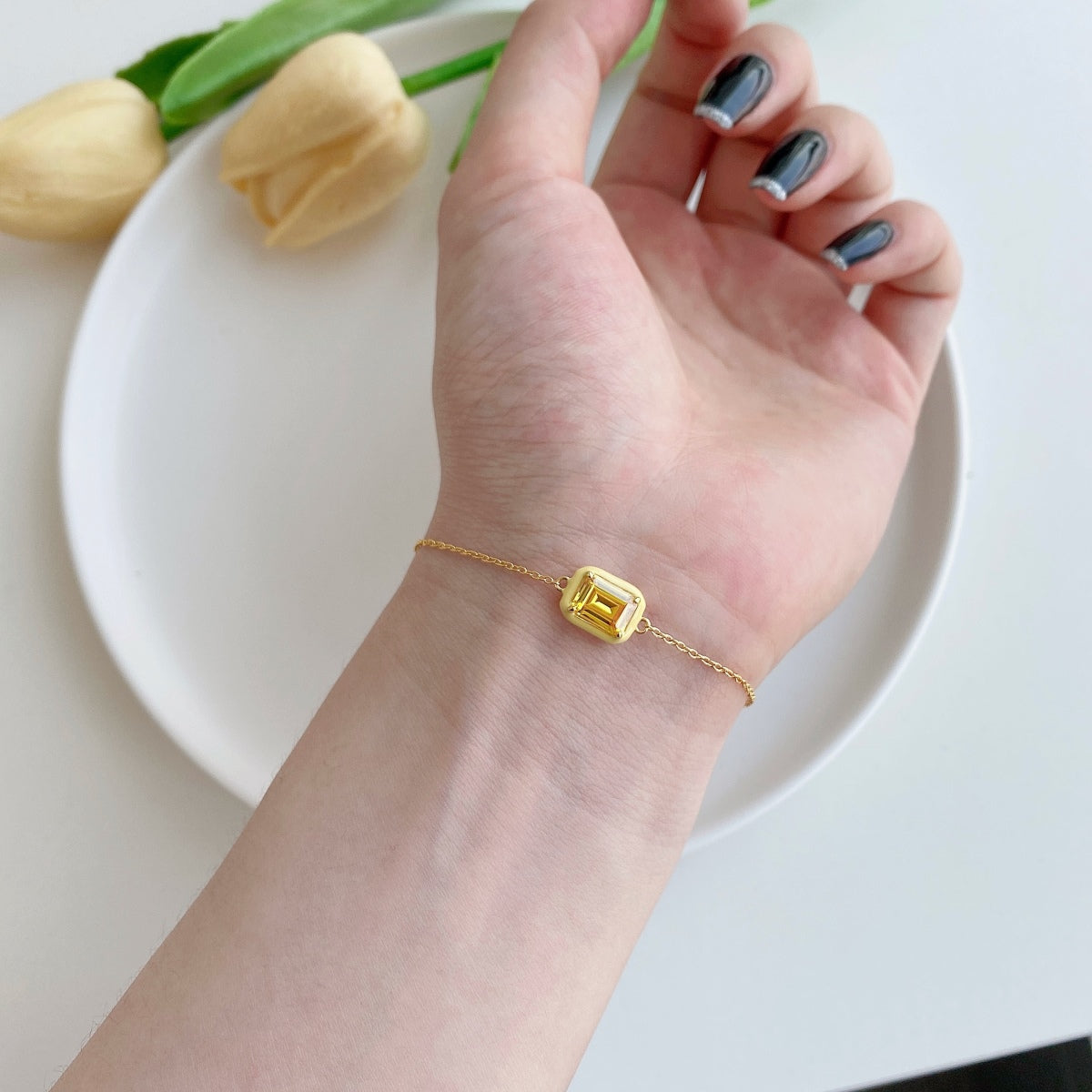 [GALE]2.0 Carat Sparkling Colorful Emerald Cut Daily Bracelet