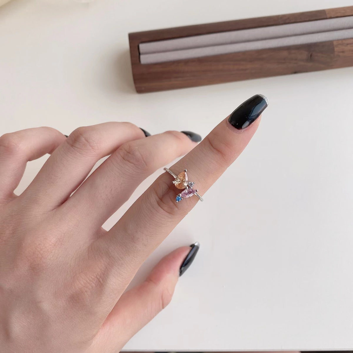 [GALE]Radiant Colorful Multi Cut Daily Ring