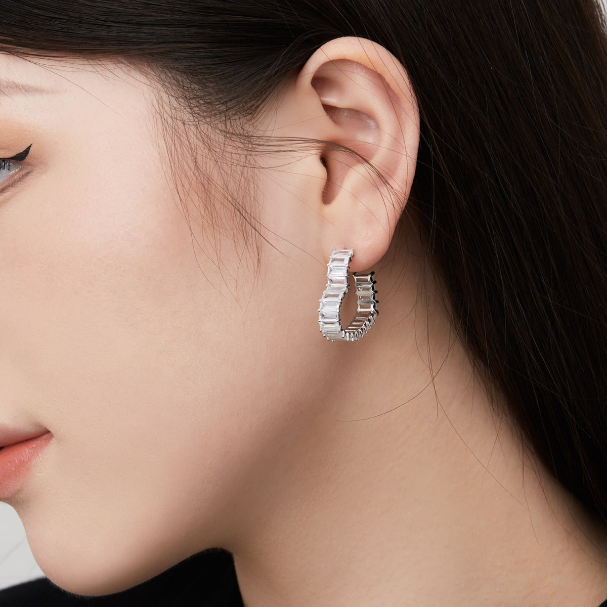 [GALE]Radiant Heart Cutout Earrings