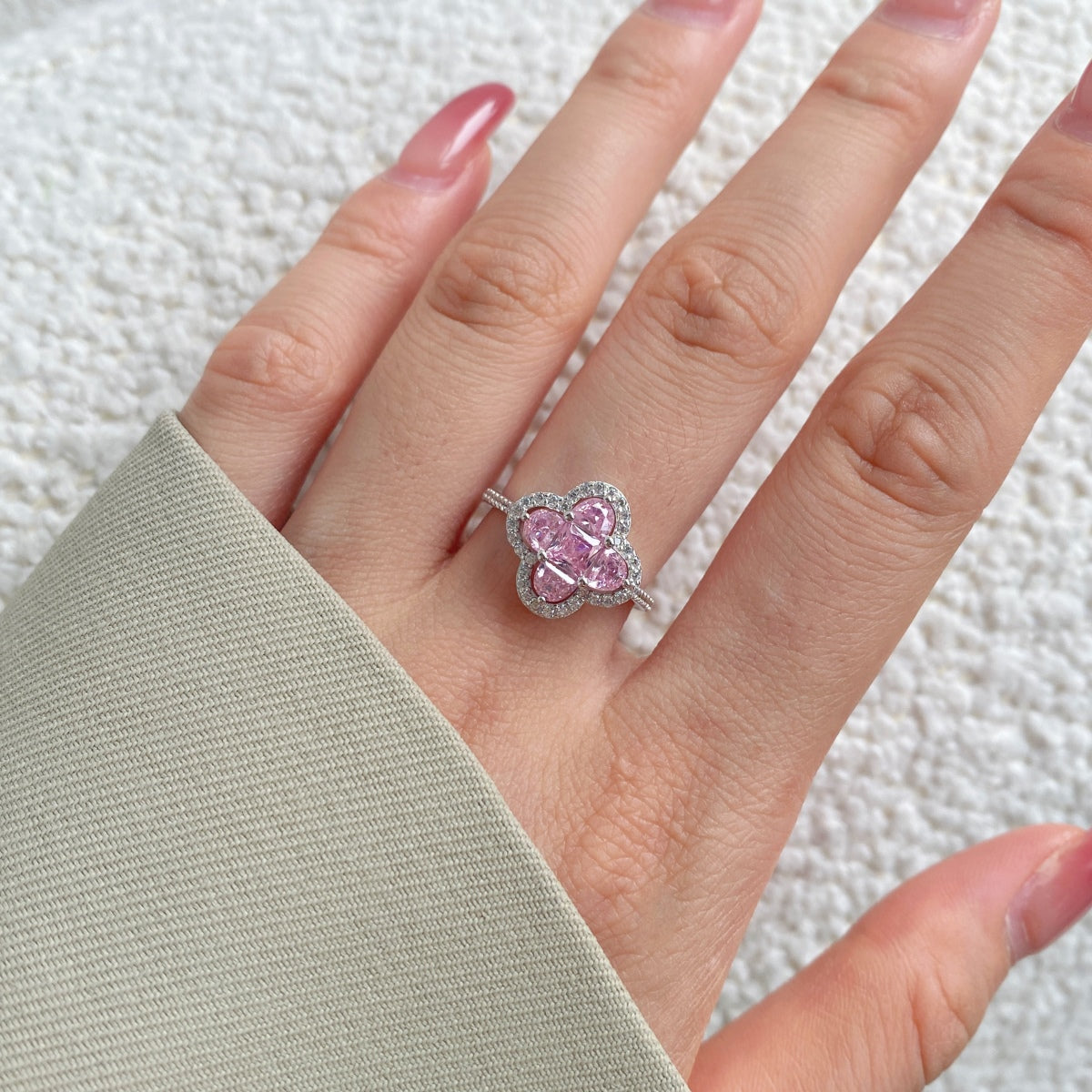 [GALE]Luxurious Eternity Flower Shape Banquet Ring