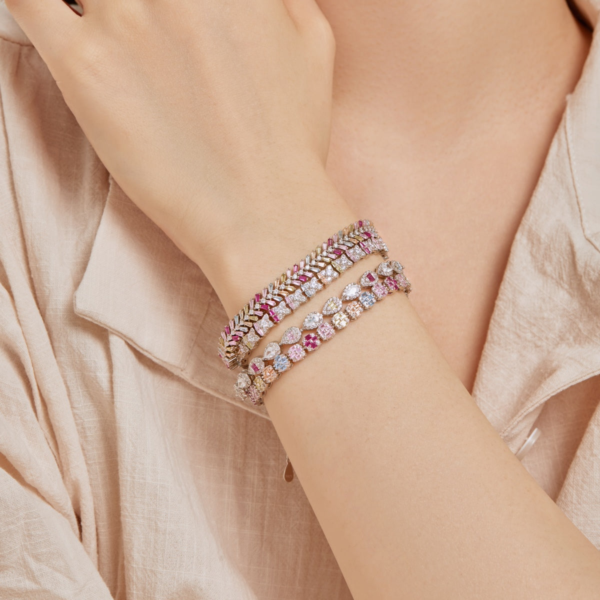 [GALE]0.25 Carat Radiant Water Drop Shape Daily Bracelet
