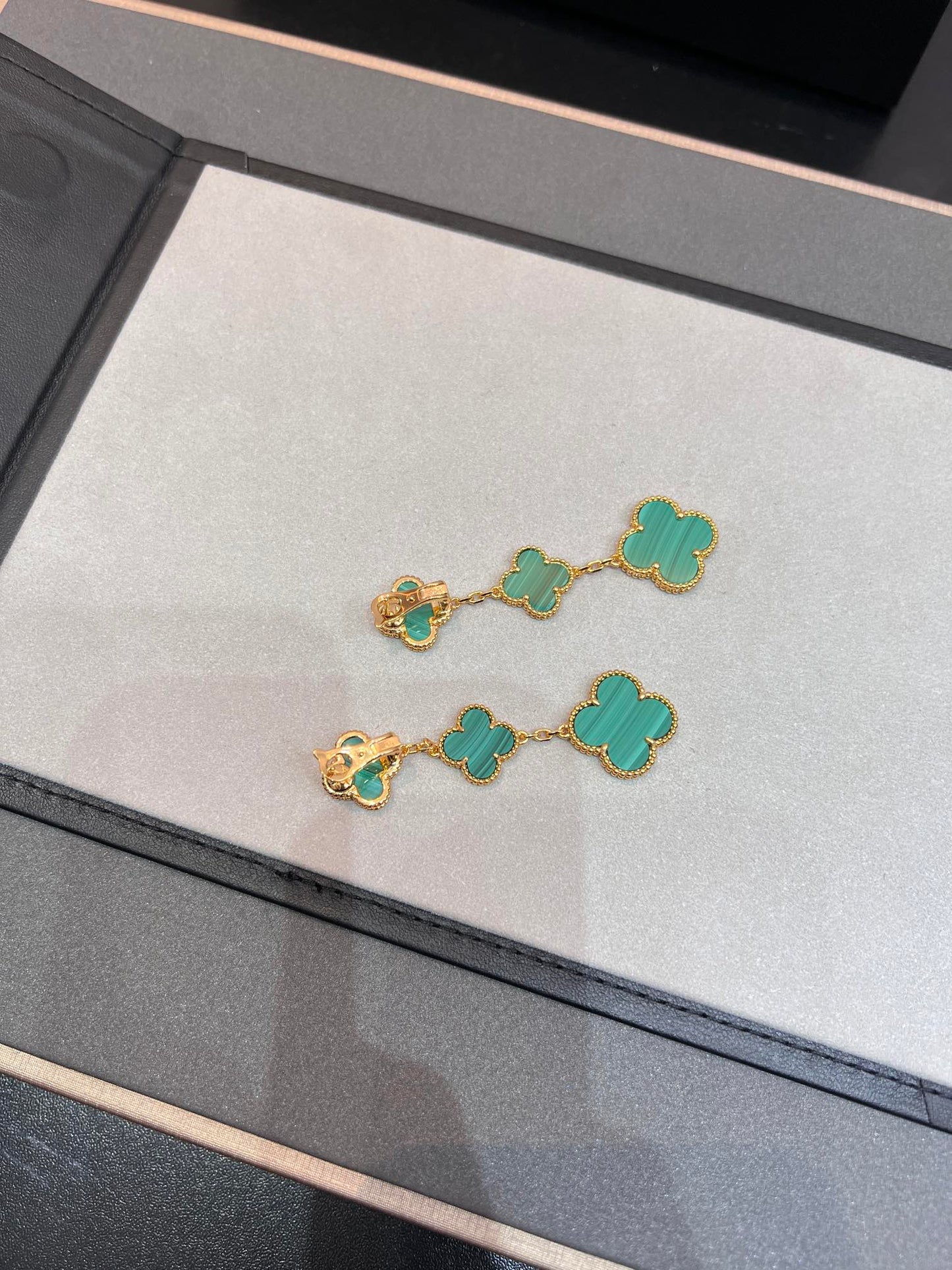 [GALE]CLOVER MALACHITE 3 MOTIFS GOLD