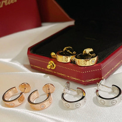 [NOVO] LOVE OHRRINGE 5,7 MM 2 DIAMANTEN