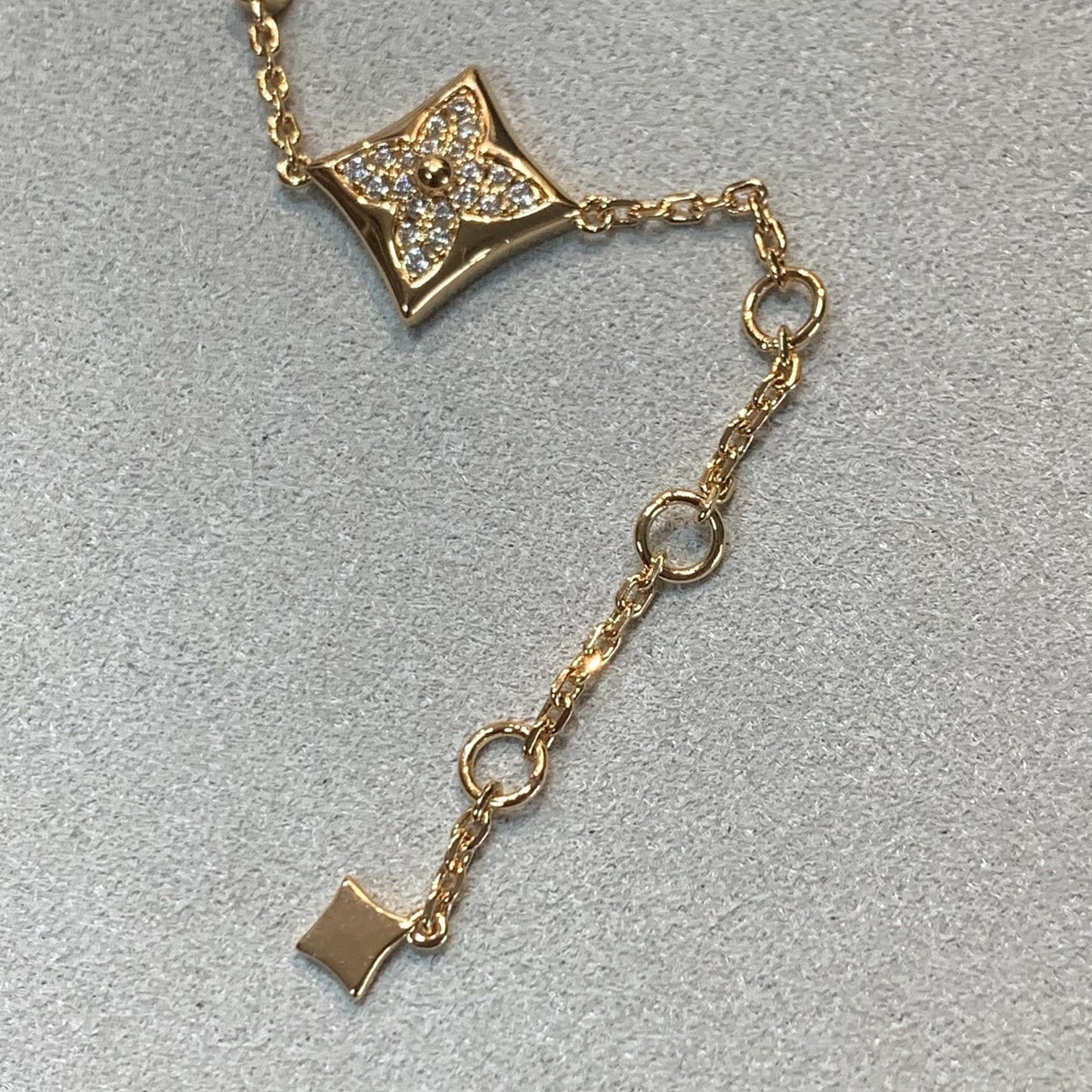 [GALE]STAR AND SUN 4 MOTIFS GOLD DIAMONDS BRACELET