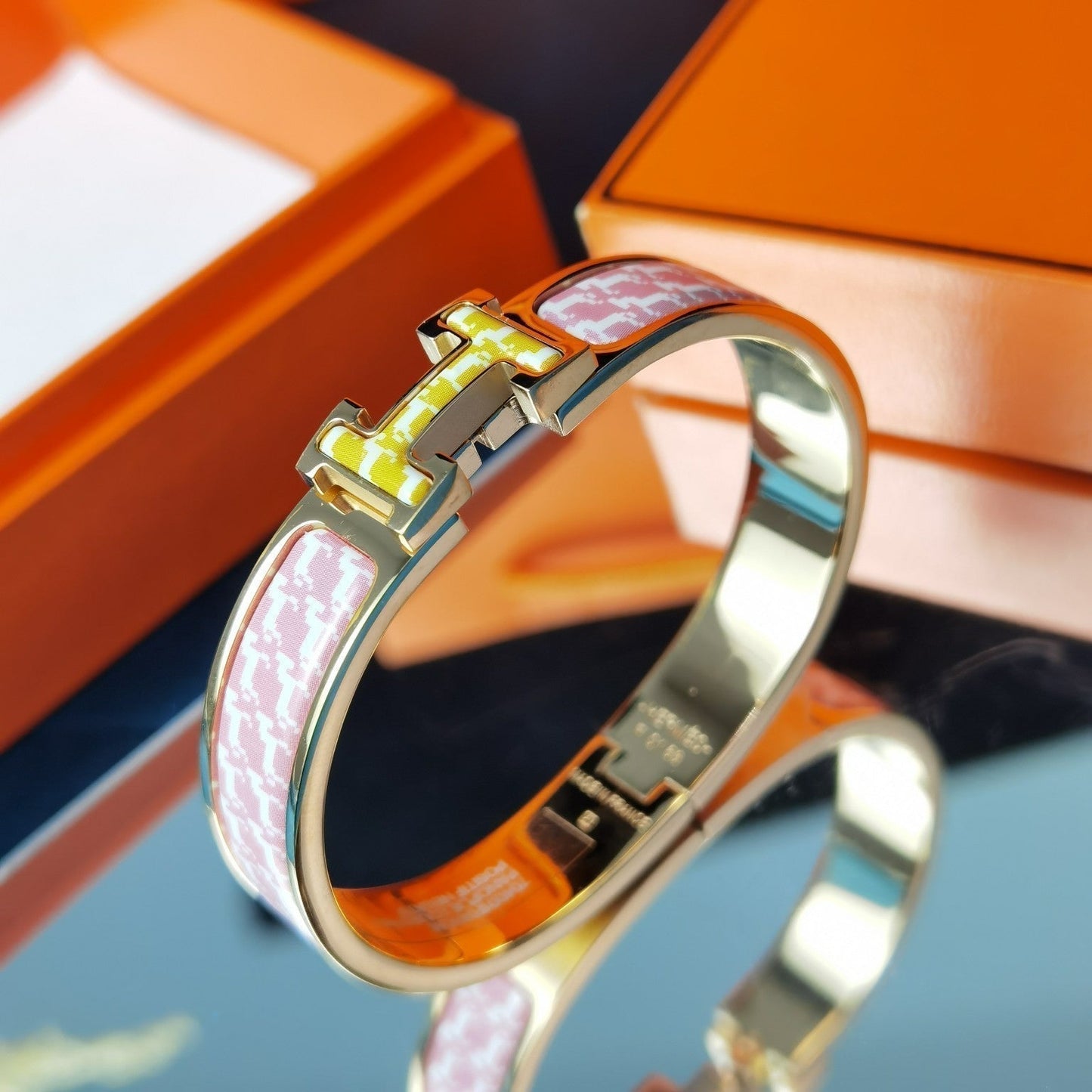 [GALE]H HORSE BRACELET 12MM