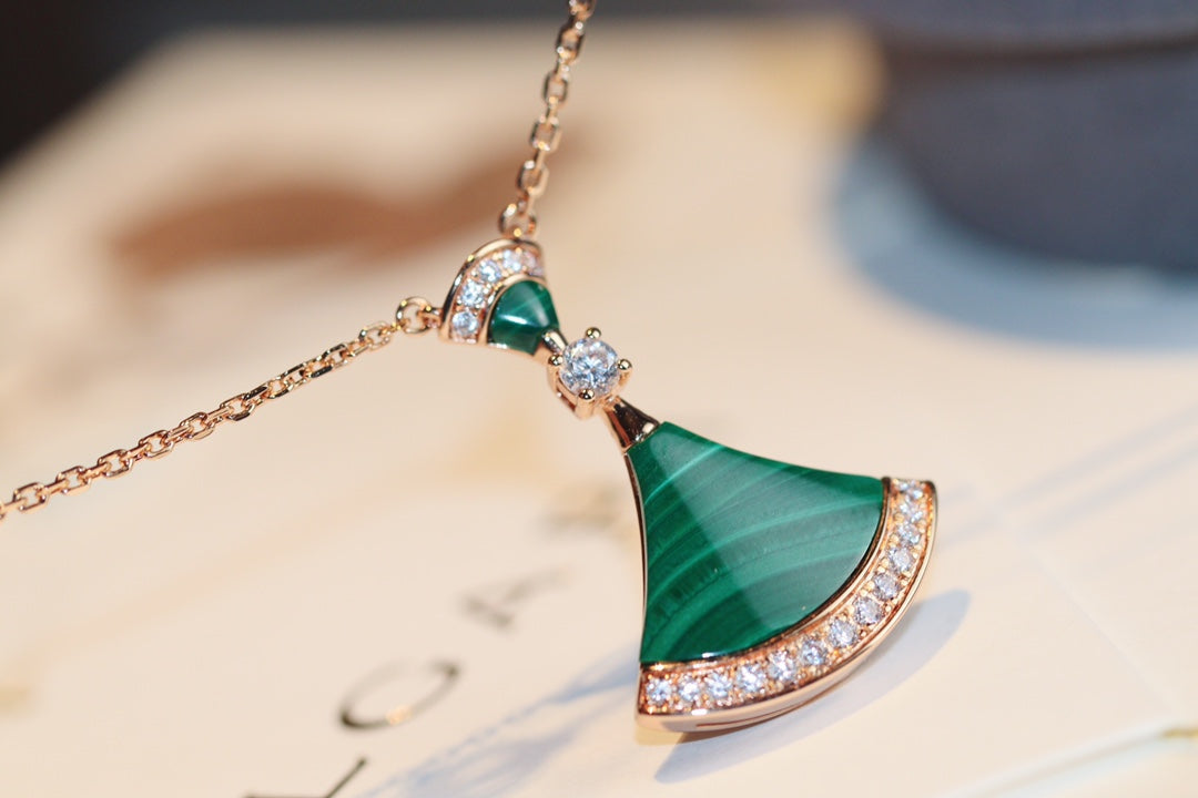 [GALE]DREAM NECKLACE MALACHITE DIAMOND