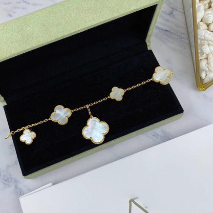 [GALE]MAGIC CLOVER MOP GOLD BRACELET 5 MOTIFS