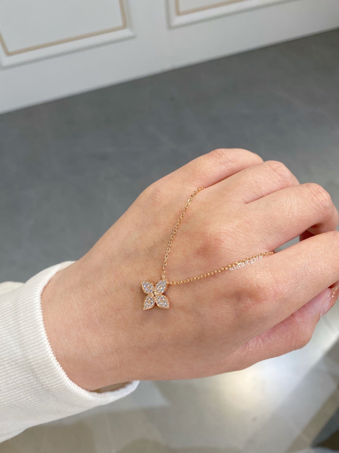 [GALE]STAR DIAMOND NECKALCE