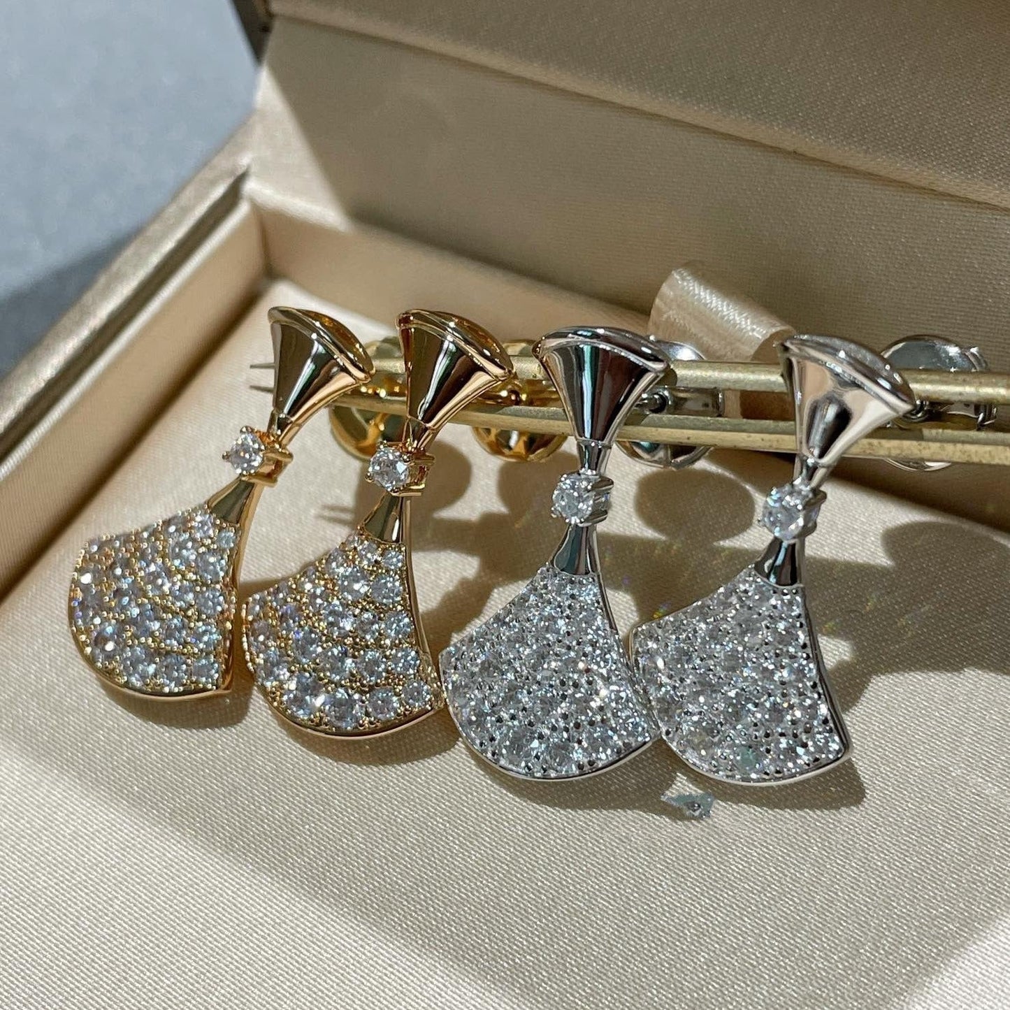[GALE]DREAM EARRINGS DIAMOND