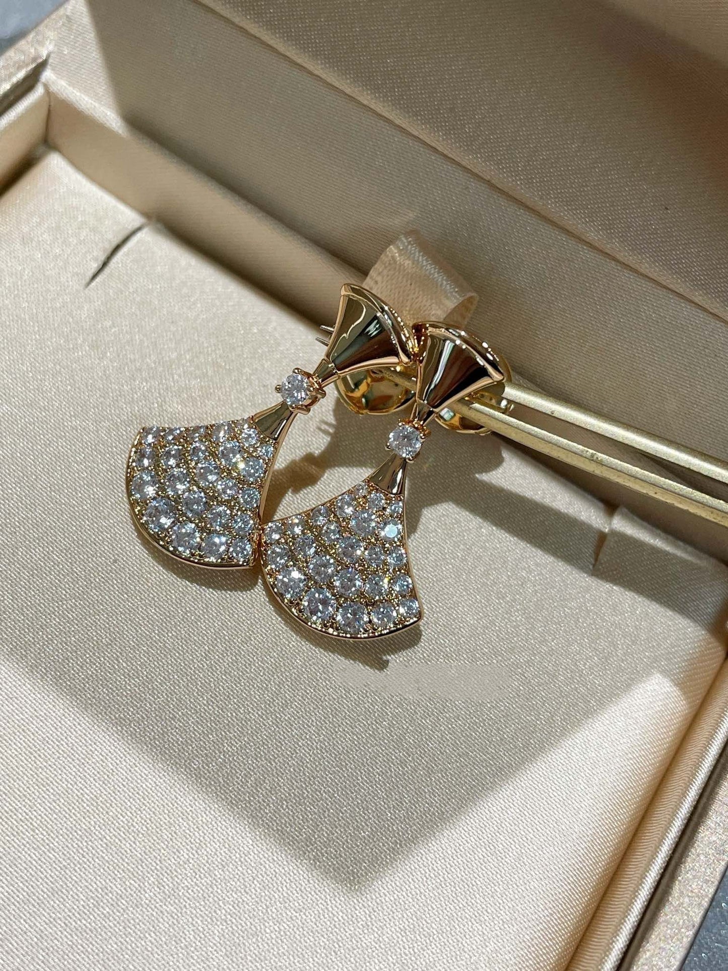 [GALE]DREAM EARRINGS DIAMOND
