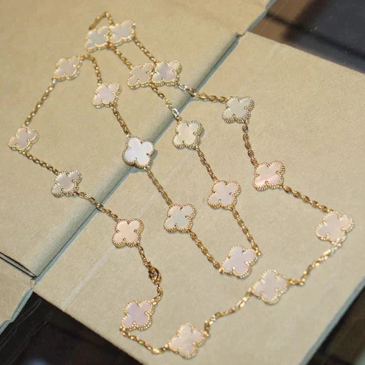 [GALE]CLOVER 20 MOTIFS WHITE MOP NECKLACE