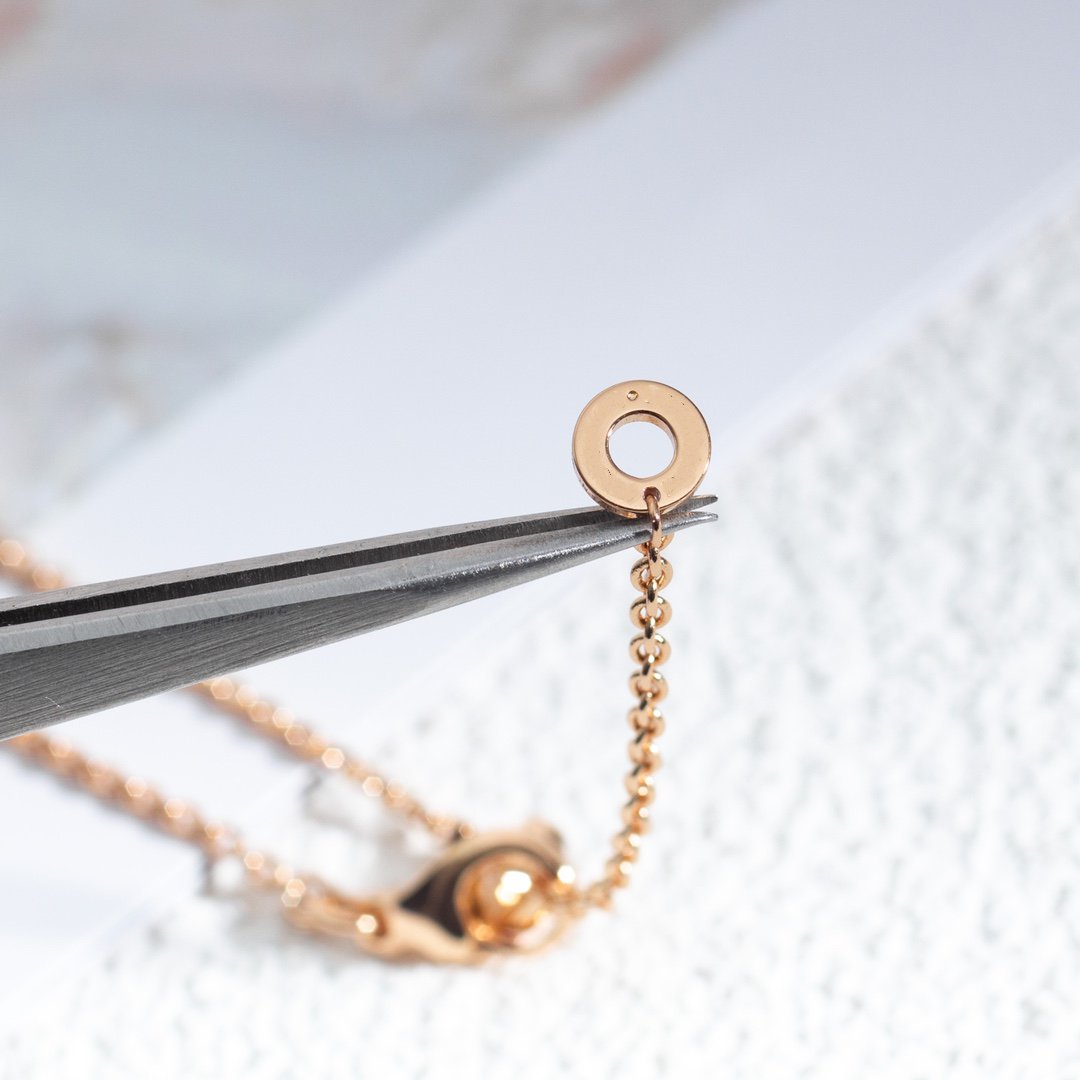 [GALE]ZERO 1 WHITE CERAMIC PINK GOLD DIAMOND NECKLACE