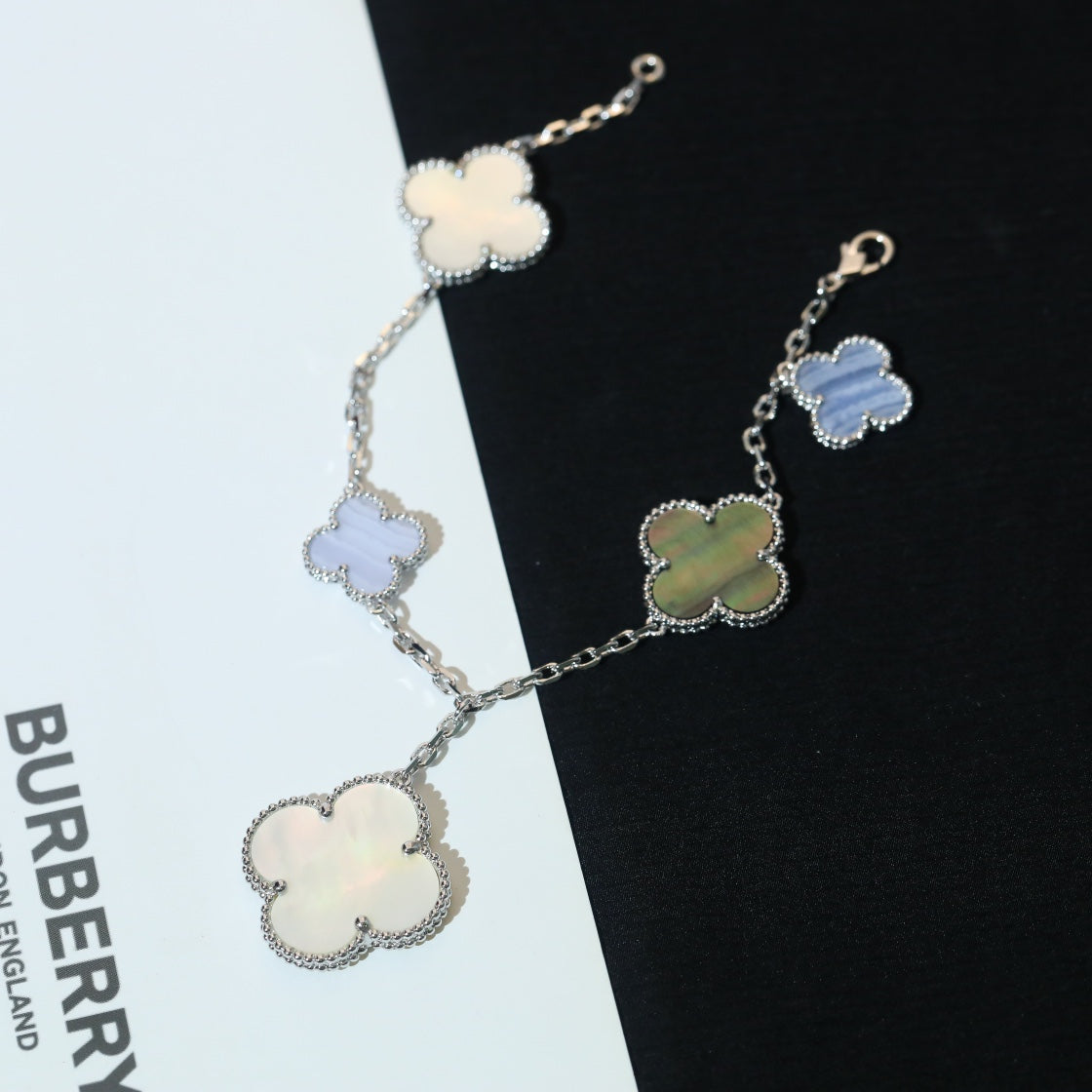 [GALE]CLOVER BRACELET 5 MOTIFS MOP CHALCEDONY SILVER