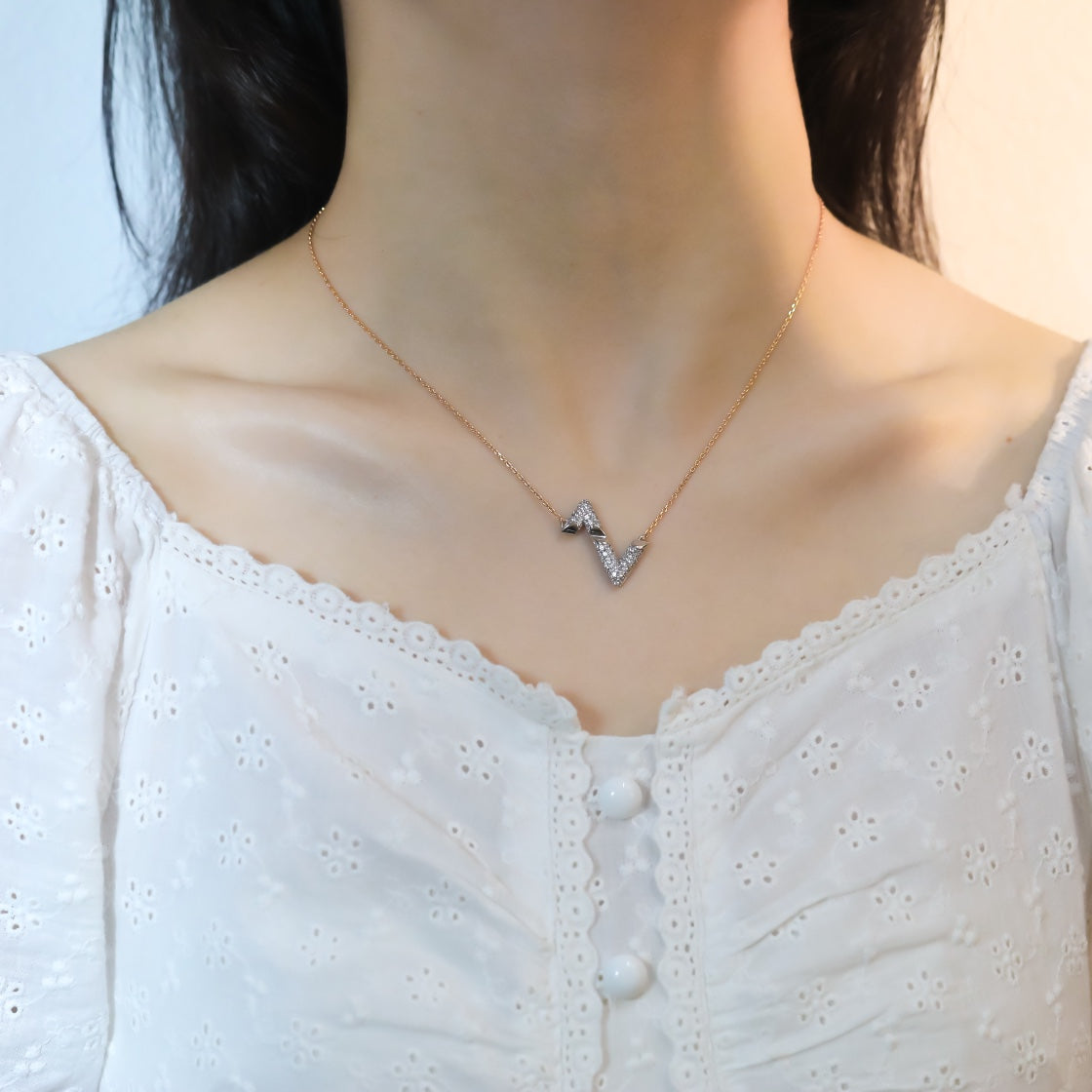 [GALE]VOLT SILVER DIAMOND PEDANT NECKLACE