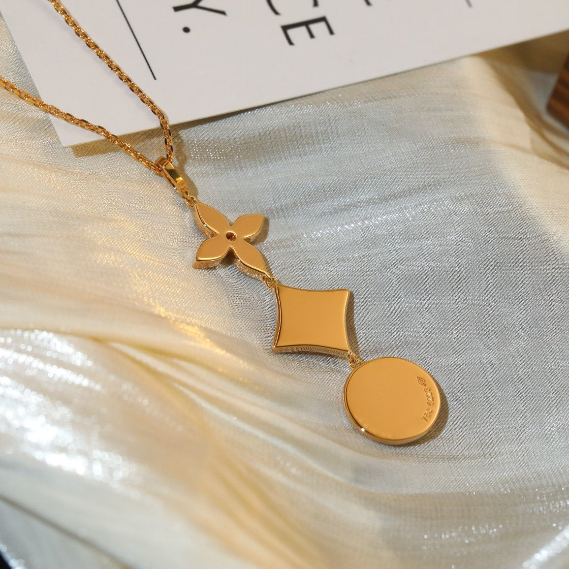 [GALE]STAR AND SUN DIAMOND PINK GOLD NECKLACE