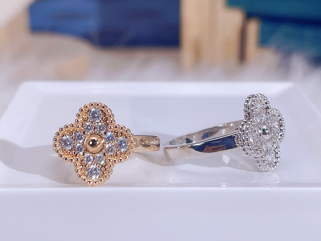 [GALE]CLOVER DIAMOND RING