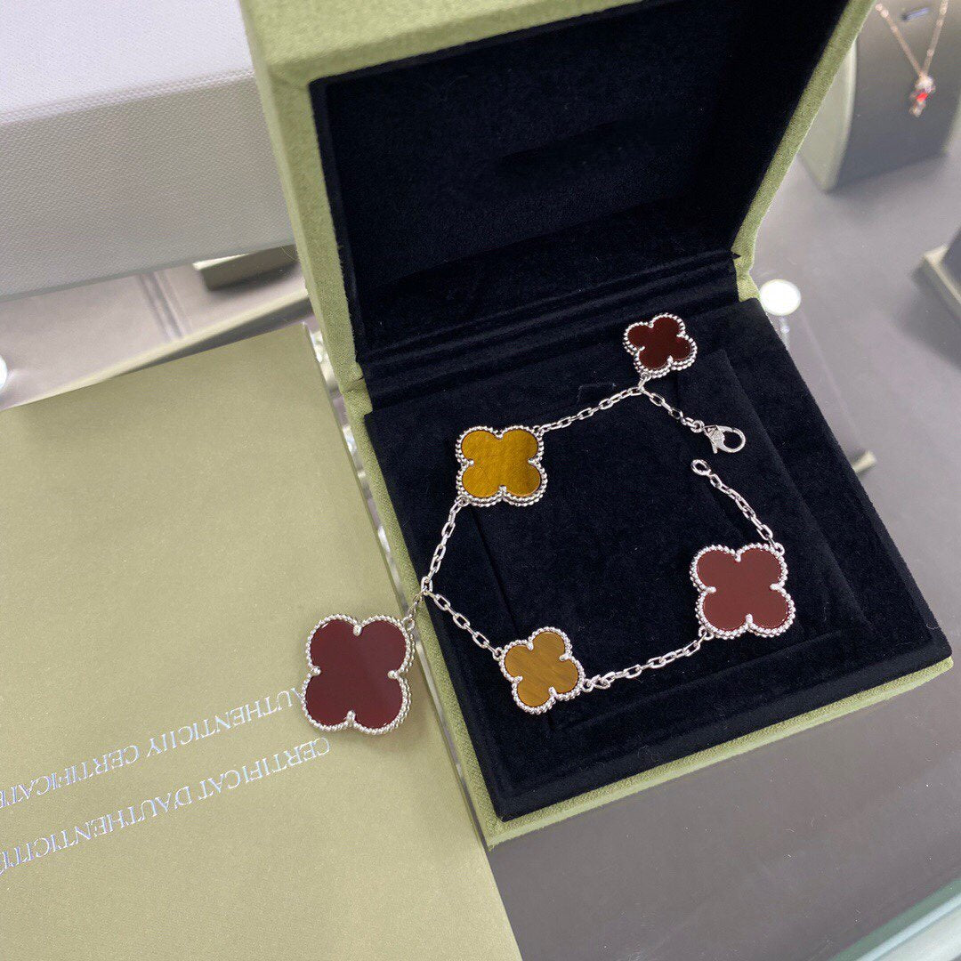 [GALE]CLOVER 5 MOTIFS SIVLER CARNELIAN TIGER EYE BRACELET