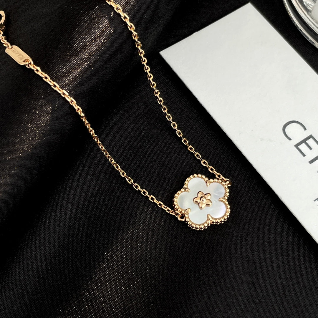 [GALE]LUCKY SPRING ROSE GOLD MOP BRACELET