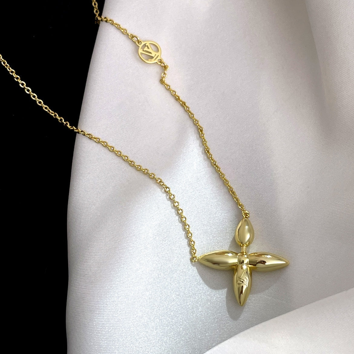 [GALE]LOUISETTE GOLD NECKLACE