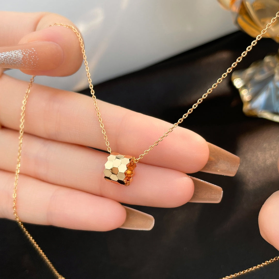 [GALE]BEE MINI NECKLACE