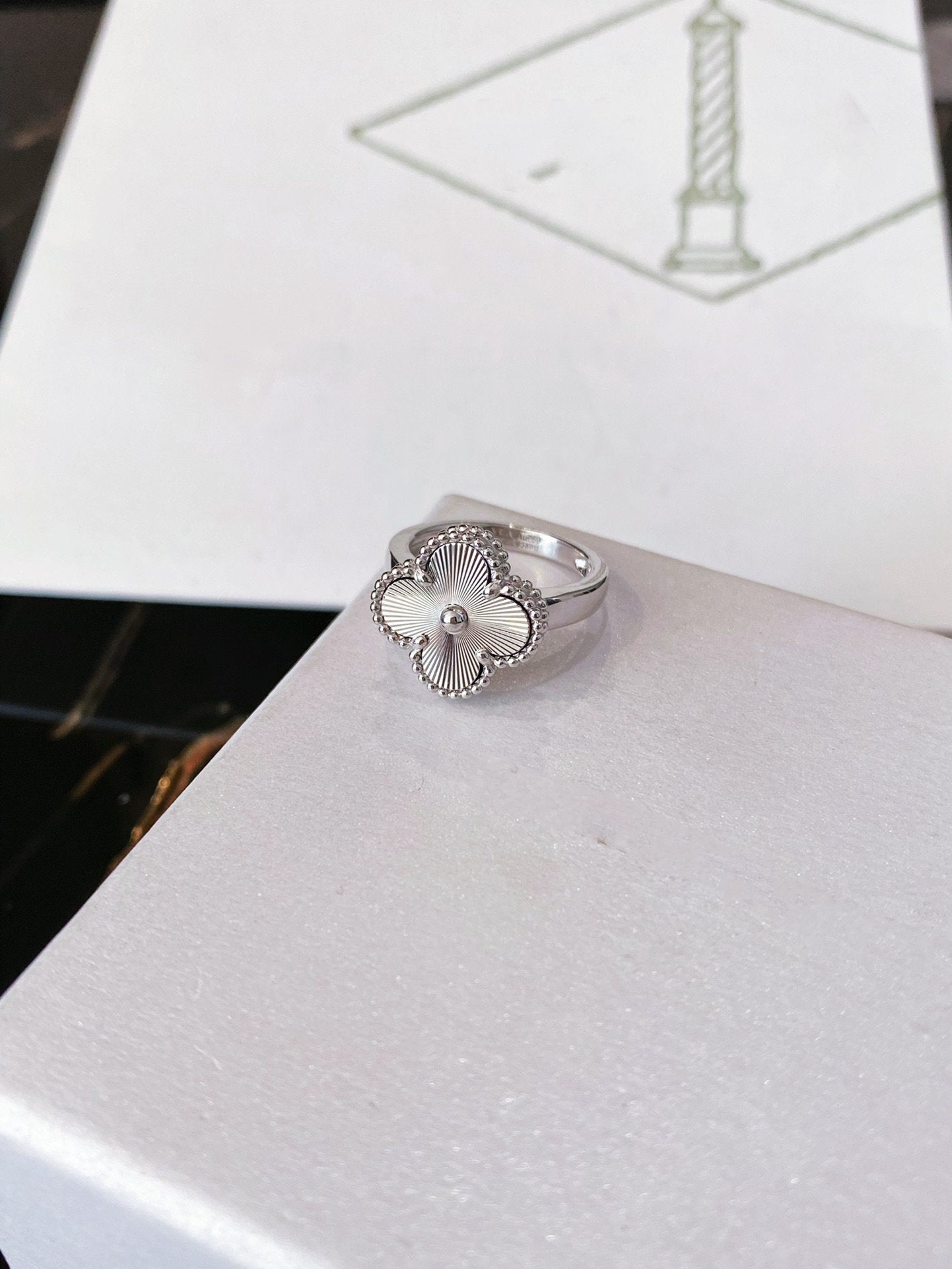 [GALE]CLOVER SILVER RING