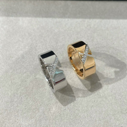 [GALE]LIENS EVIDENCE DIAOMOND RING