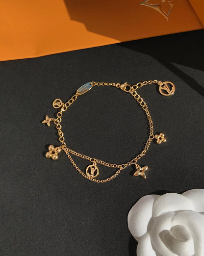 [NOVO]BLOOMING PINK GOLD MOP ARMBAND