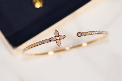 [GALE]IDYLLE GOLD OPEN BRACELET DIAMOND PAVED