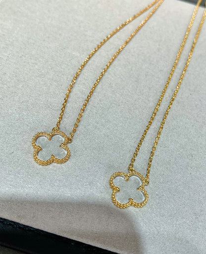 [GALE]CLOVER ROCK CRYSTAL ROSE GOLD NECKLACE