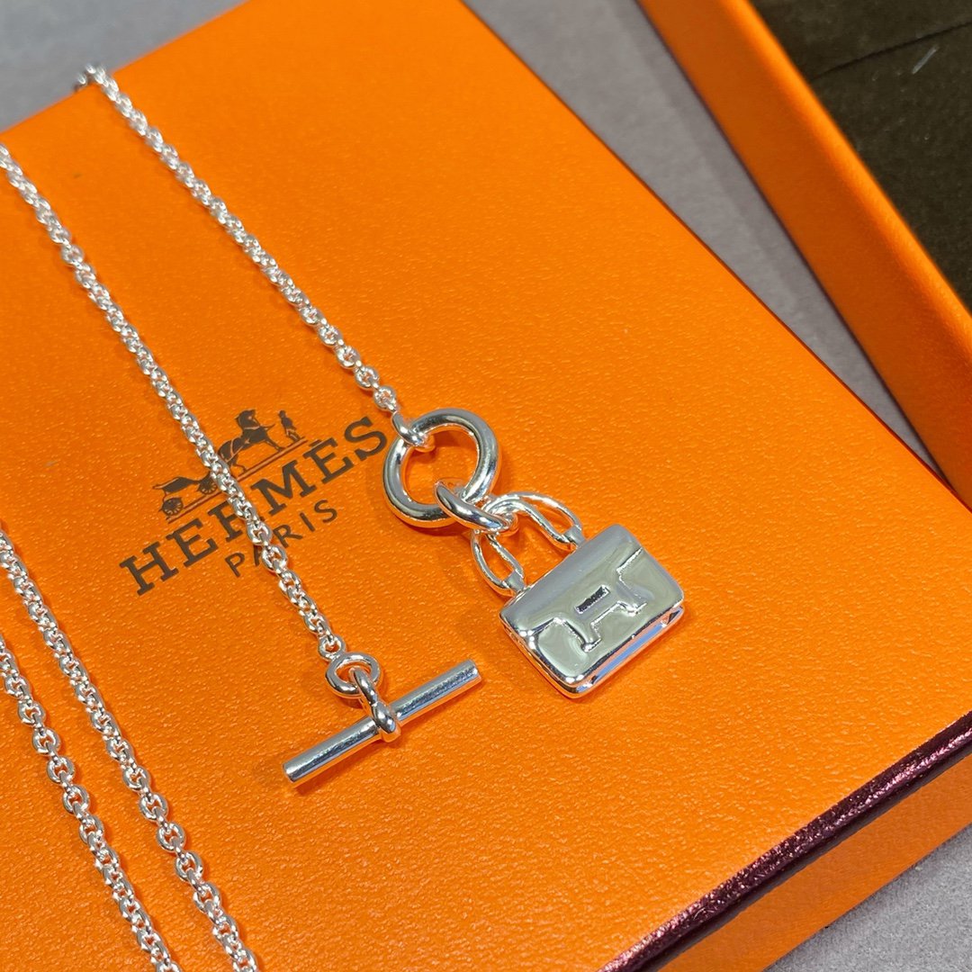 [GALE]CONSTANCE PEDANT SILVER NECKLACE
