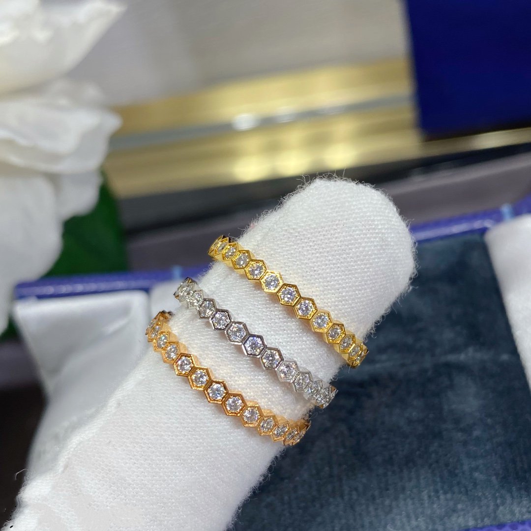 [GALE]BEE LOVE DIAMOND PAVED SMALL RING