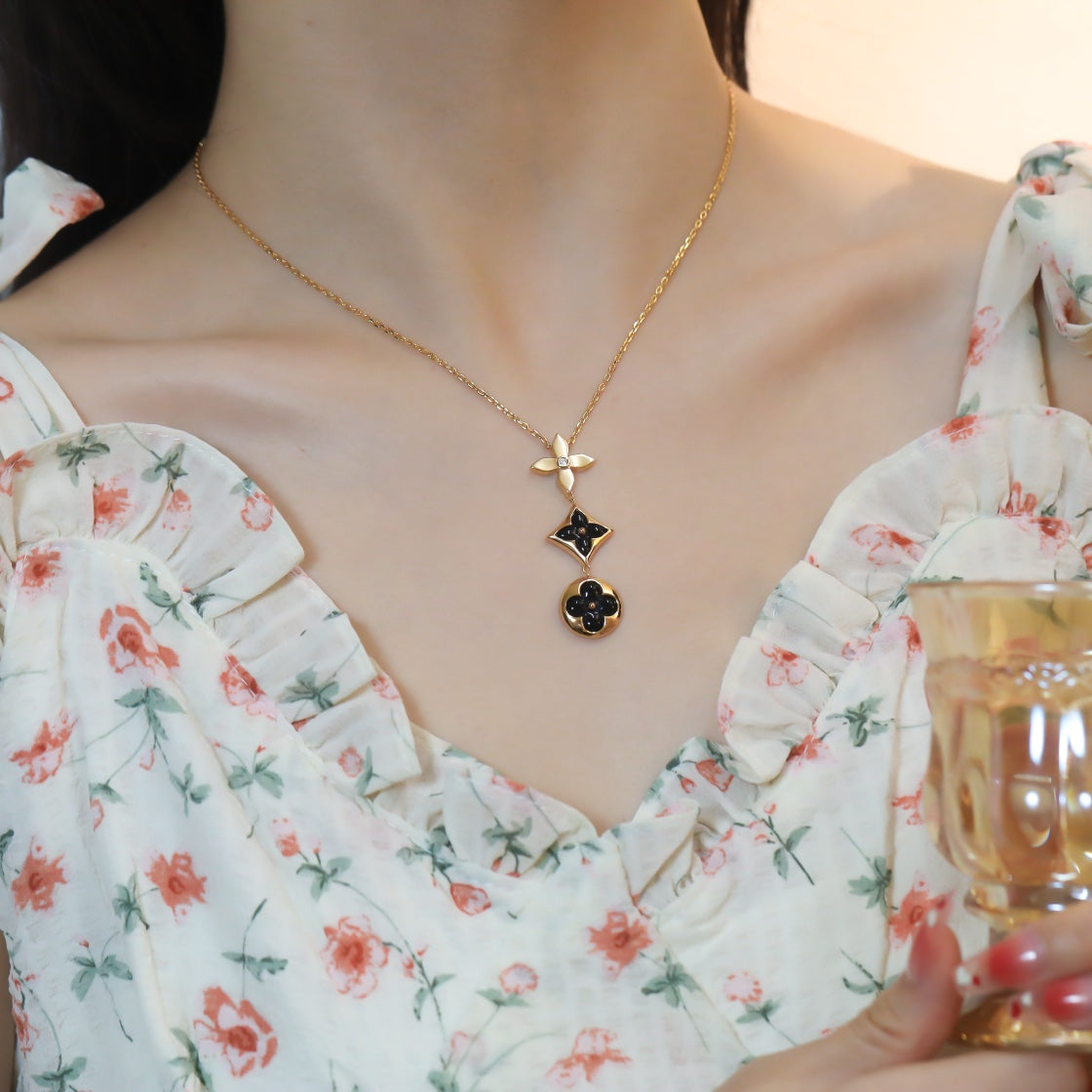 [GALE]STAR AND SUN ONYX PINK GOLD NECKLACE