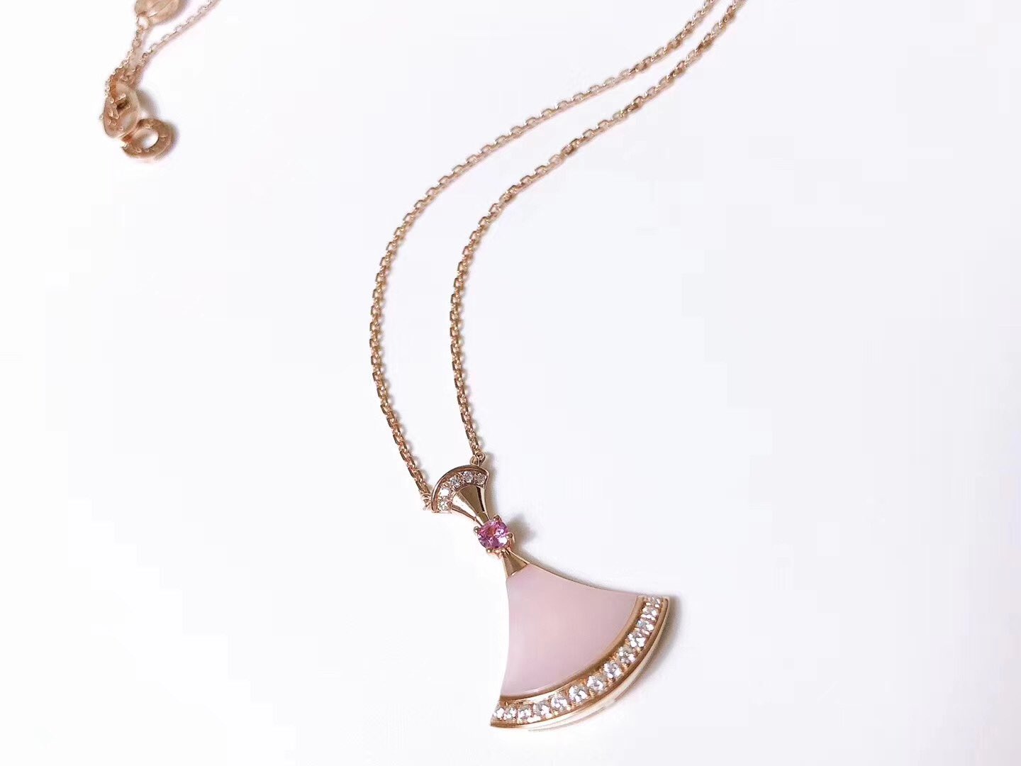 [GALE]DREAM NECKLACE PINK MOP DIAMOND