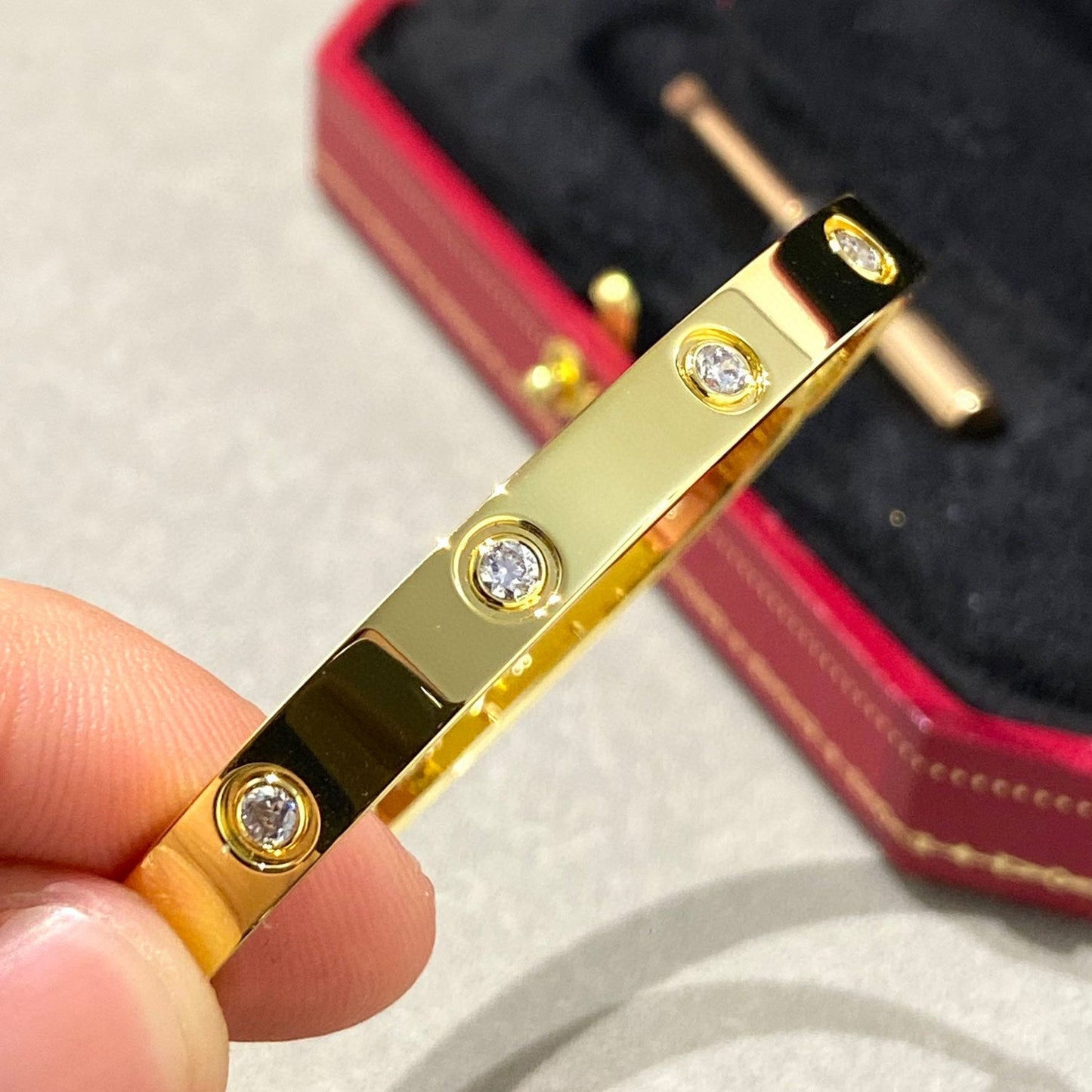 [GALE]LOVE BRACELET 6.1MM 10 DIAMONDS