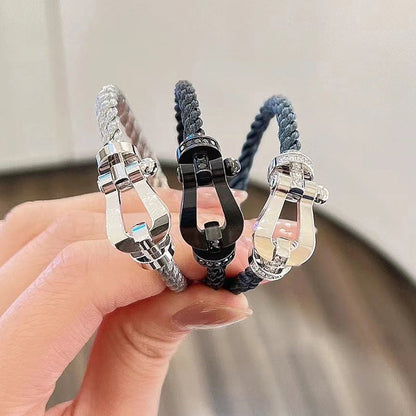 [GALE]FORCE LARGE HORSESHOE HALF DIAMOND BRACELET SILVER