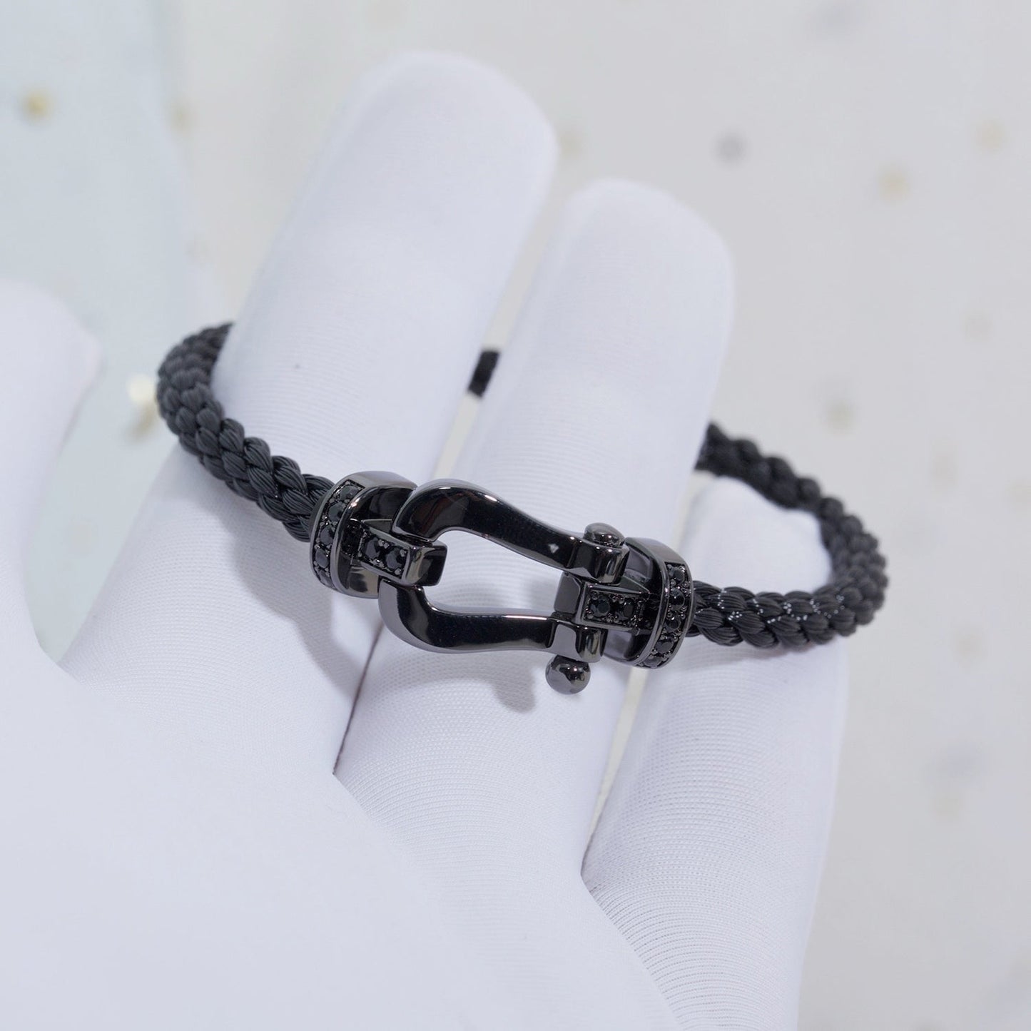 [GALE]FORCE LARGE SERIES HORSESHOE BLACK SAMURAI BRACELET