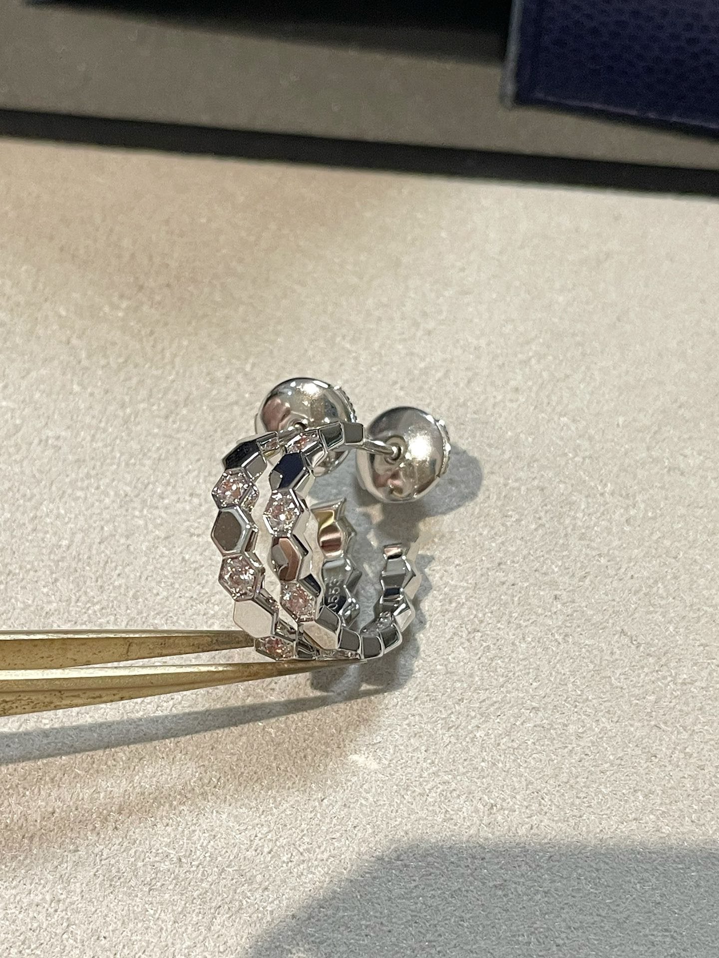[GALE]Hollow Design Four-Leaf Clover Flower Shape Ring