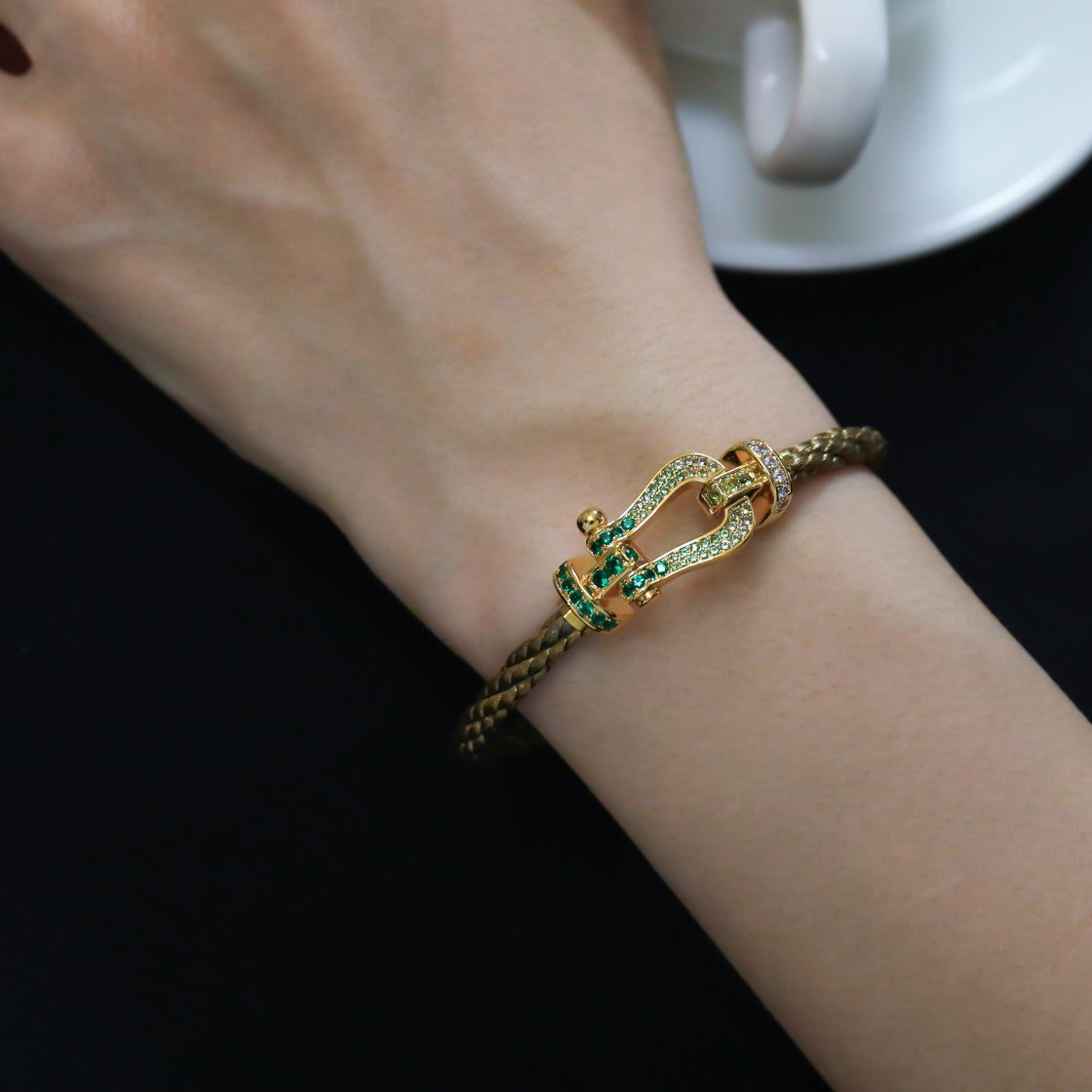 [GALE]FORCE 10 GOLD GREEN DIAMOND PAVED