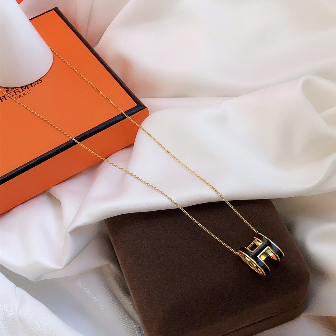 [GALE]HM CLIC BLACK ENAMEL GOLD NECKLACE