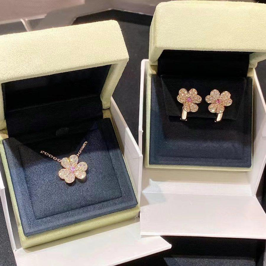 [GALE]FRIVOLE ROSE GOLD FLOWER DIAMOND NECKLACE