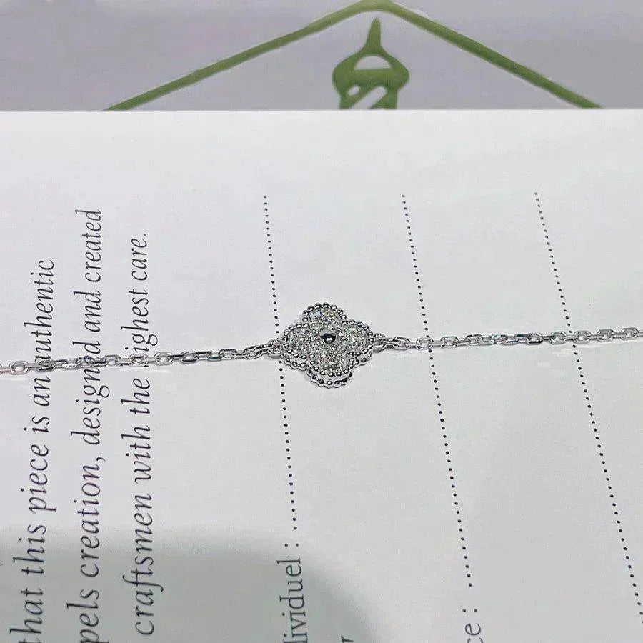 [GALE]CLOVER  SINGLE FLOWER BRACELET SILVER