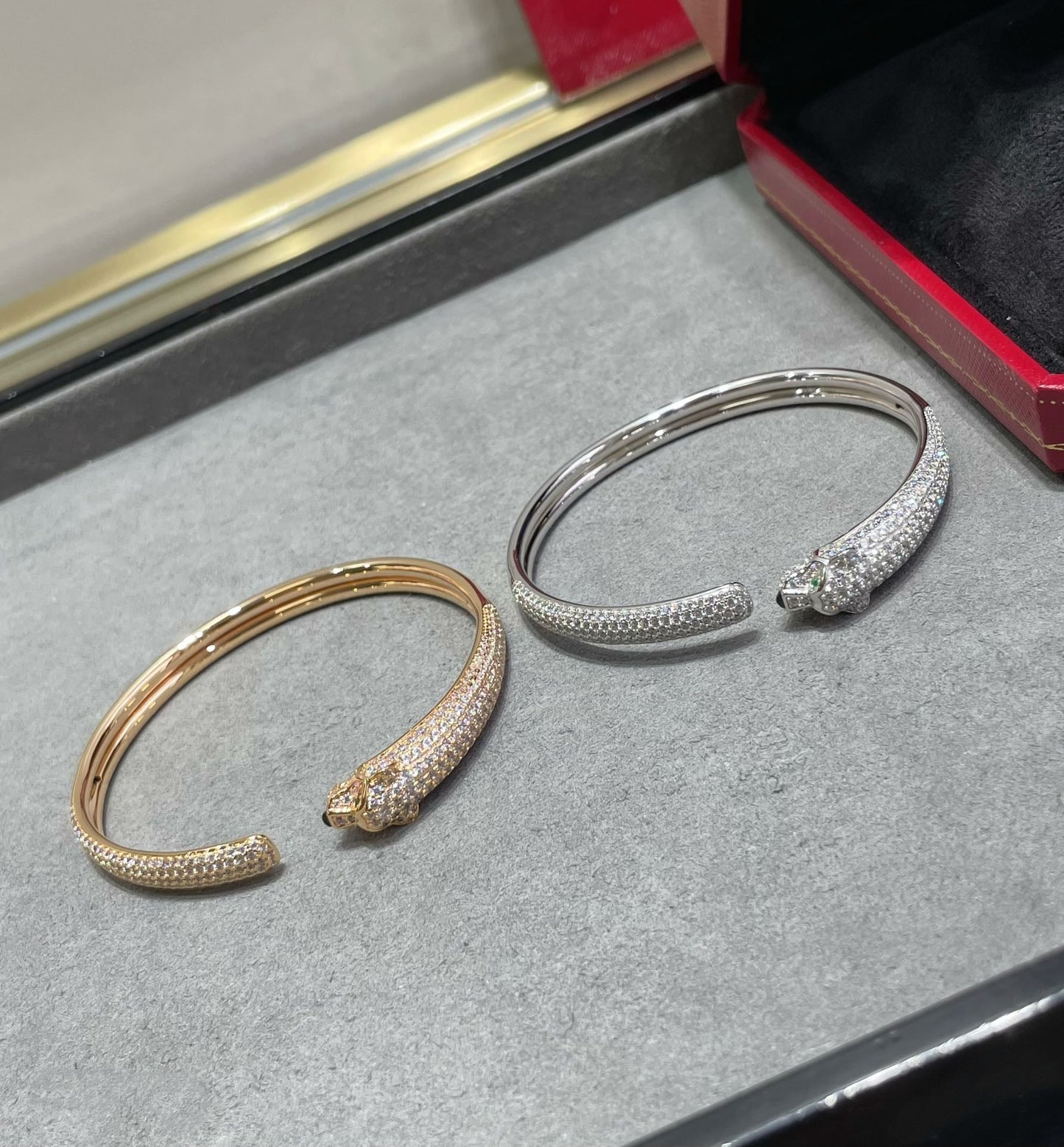 [GALE]PANTHERE FULL DIAMOND OPEN BRACELET